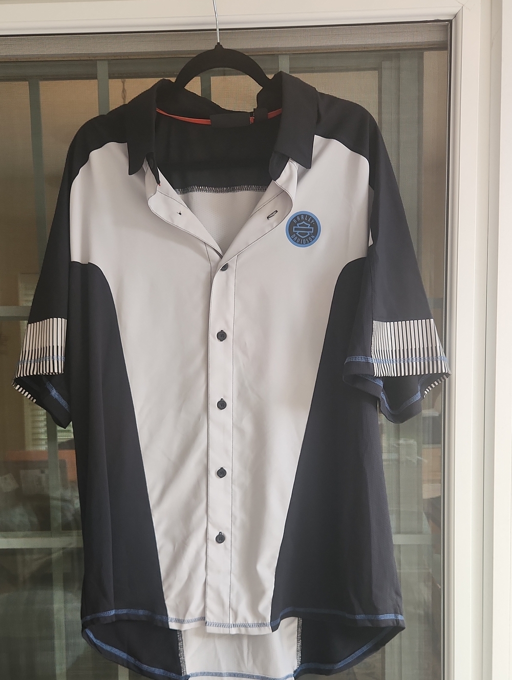 XL Harley-Davidson Black and White Short-Sleeve Button-Down Shirt